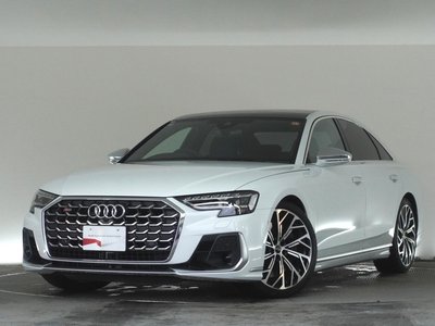 2025 AUDI S8 photo 1