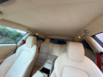 صورة 26 لـ 2010 Ferrari FF