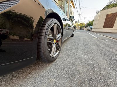صورة 28 لـ 2010 Ferrari FF