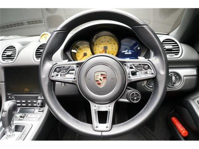 صورة 14 لـ 2016 Porsche 718