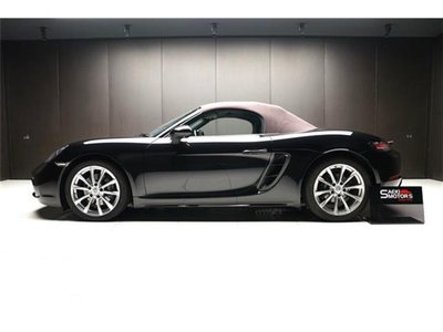 صورة 7 لـ 2016 Porsche 718