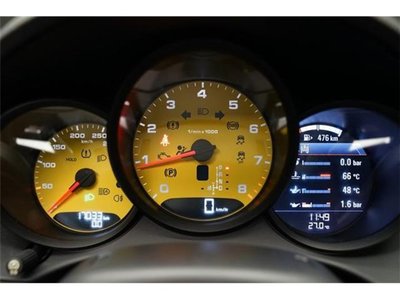 صورة 21 لـ 2016 Porsche 718