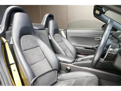 صورة 4 لـ 2016 Porsche 718