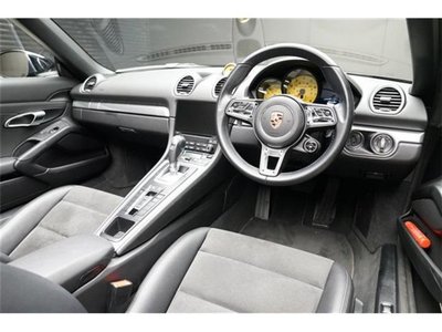 صورة 11 لـ 2016 Porsche 718