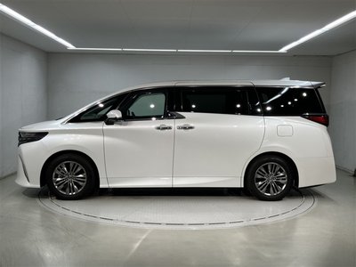 2023 Toyota ALPHARD 照片 3