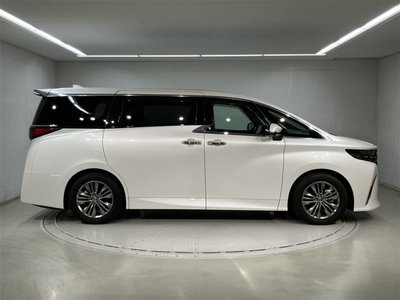 2023 Toyota ALPHARD 照片 4