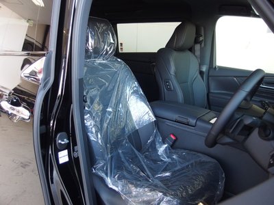 صورة 38 لـ 2025 Toyota ALPHARD
