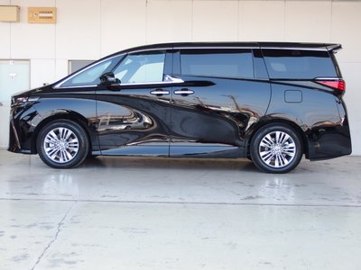 صورة 7 لـ 2025 Toyota ALPHARD