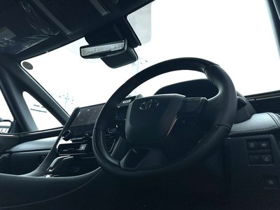 صورة 8 لـ 2025 Toyota ALPHARD