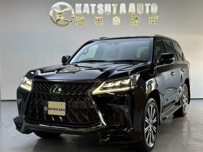 2022 Lexus LX photo 1