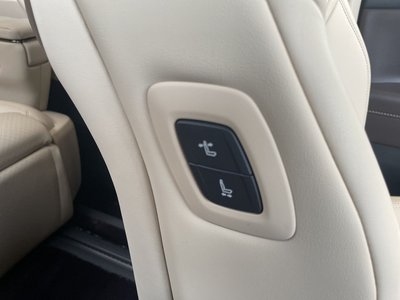 صورة 69 لـ 2025 Toyota ALPHARD
