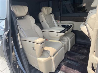 صورة 16 لـ 2025 Toyota ALPHARD