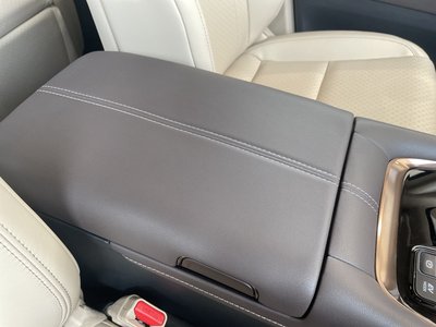 صورة 60 لـ 2025 Toyota ALPHARD
