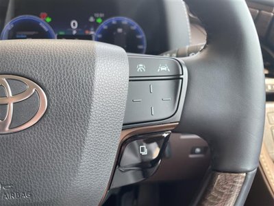 صورة 23 لـ 2025 Toyota ALPHARD