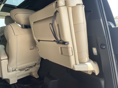 صورة 64 لـ 2025 Toyota ALPHARD