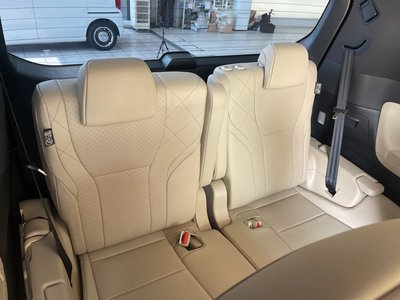 صورة 62 لـ 2025 Toyota ALPHARD