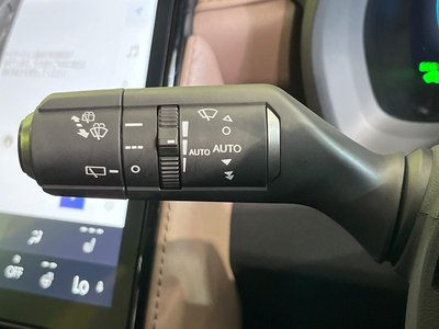 2024 Lexus LBX — фото 55