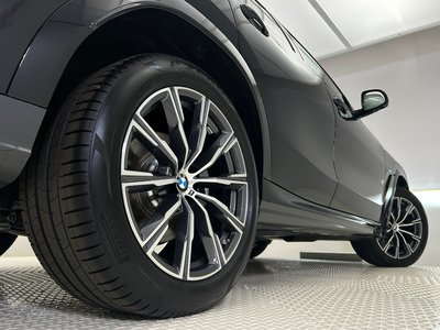 2025 BMW X6 thumbnail 24