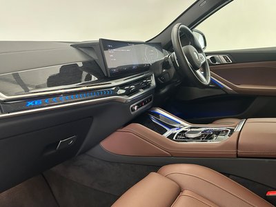 2025 BMW X6 photo 4