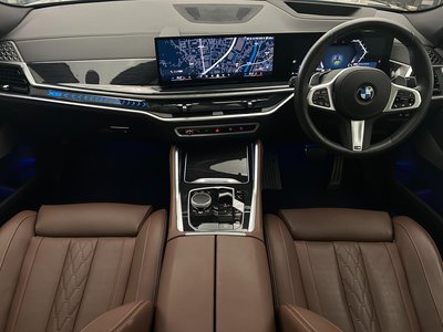 2025 BMW X6 thumbnail 40