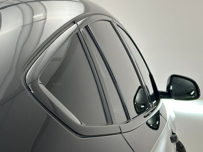 2025 BMW X6 thumbnail 25