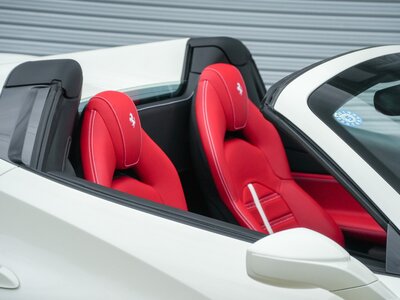 2016 Ferrari 488 SPIDER 照片 19