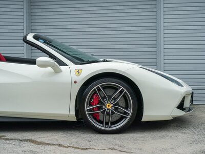 2016 Ferrari 488 SPIDER 照片 18