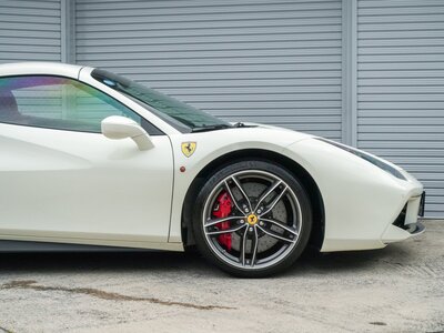 2016 Ferrari 488 SPIDER 照片 13