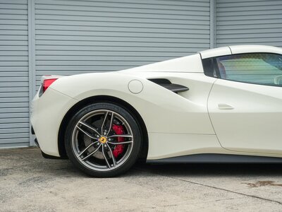 2016 Ferrari 488 SPIDER 照片 12