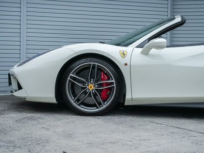 2016 Ferrari 488 SPIDER 照片 31
