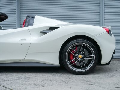 2016 Ferrari 488 SPIDER 照片 32