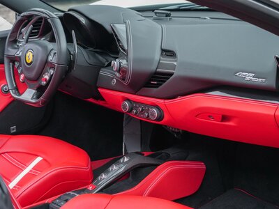 2016 Ferrari 488 SPIDER 照片 50