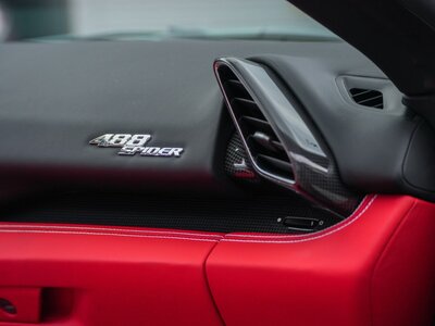 2016 Ferrari 488 SPIDER 照片 51