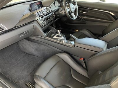 2016 BMW M4 COUPE 照片 17