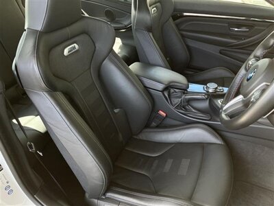 2016 BMW M4 COUPE 照片 26