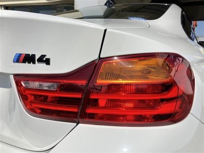 2016 BMW M4 COUPE 照片 35