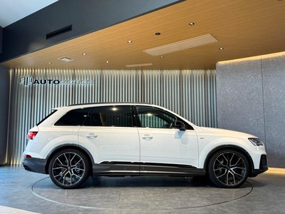 صورة مصغرة 10 لـ 2023 AUDI Q7