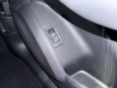 صورة مصغرة 36 لـ 2025 AUDI SQ5