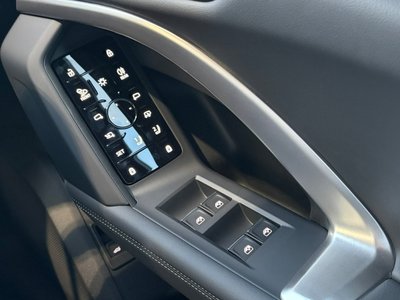 صورة مصغرة 35 لـ 2025 AUDI SQ5