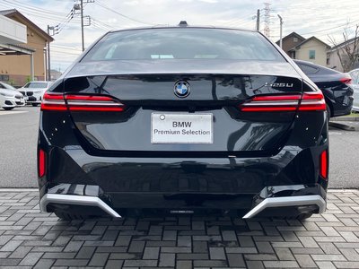2025 BMW 5 SERIES 照片 7