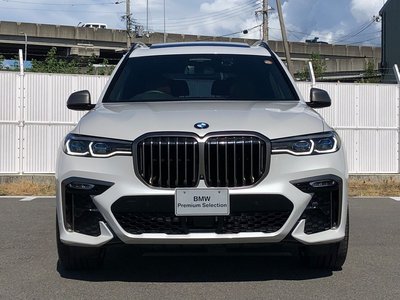 2021 BMW X7 photo 9