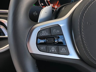 2021 BMW X7 thumbnail 31