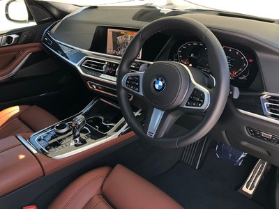2021 BMW X7 thumbnail 29