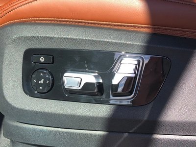 2021 BMW X7 thumbnail 62