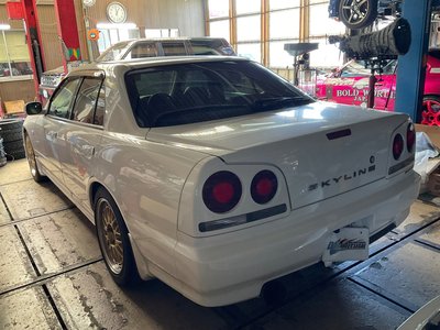 1999 Nissan SKYLINE 缩略图 8