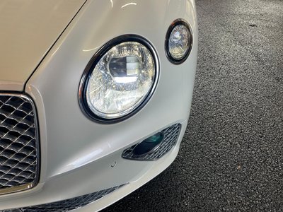 صورة 10 لـ 2018 Bentley CONTINENTAL