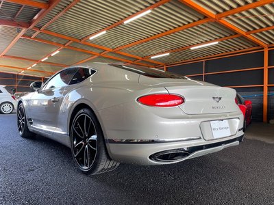 صورة 14 لـ 2018 Bentley CONTINENTAL