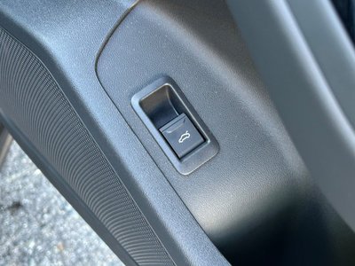 2025 AUDI Q6 E-TRON 照片 47