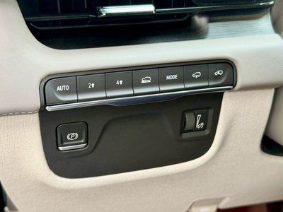 صورة مصغرة 64 لـ 2022 Cadillac ESCALADE
