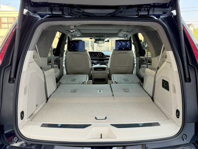 صورة مصغرة 34 لـ 2022 Cadillac ESCALADE